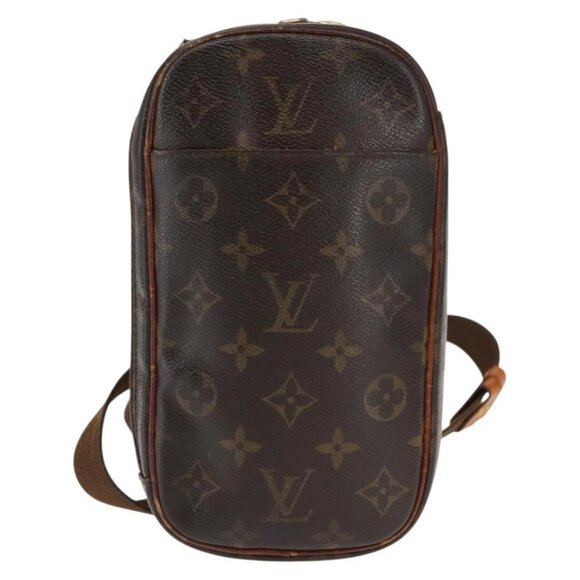 LOUIS VUITTON Monogram Pochette Gange Shoulder Bag - Picture 2 of 16